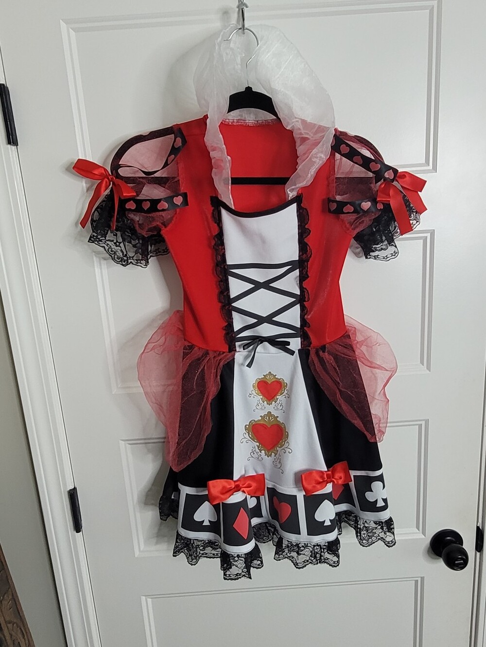 California Costumes Deluxe Queen of Hearts Child Costume